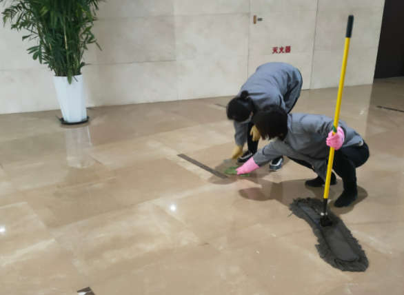 泰安单位保洁电话-单位保洁具有的重要必要性有哪些/>
<blockquote class=